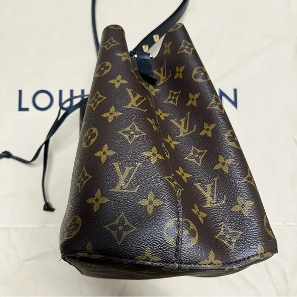 Louis Vuitton Black Monogram Neonoe MM Handbag - Picture 6 of 16